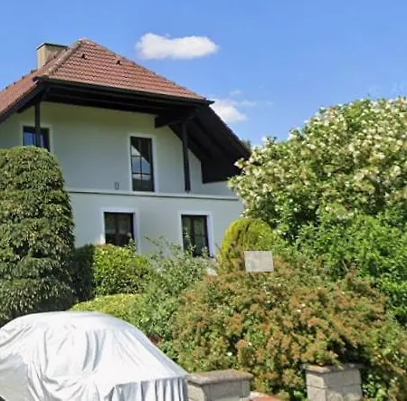 Grosszuegiges In Ruhiger Lage *